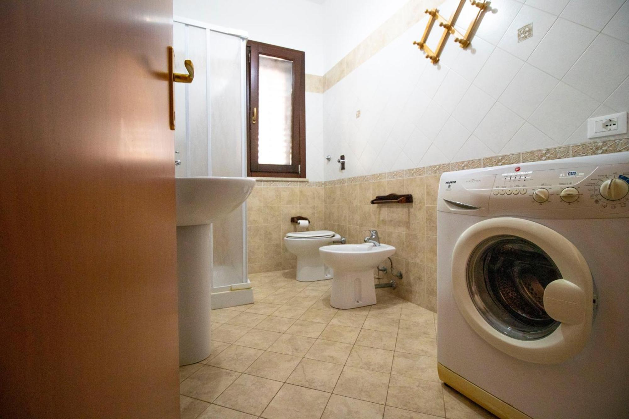 Case Vacanza Cristina Site In Antico Baglio E In Via Abruzzi N 161 サン・ヴィート・ロ・カーポ エクステリア 写真